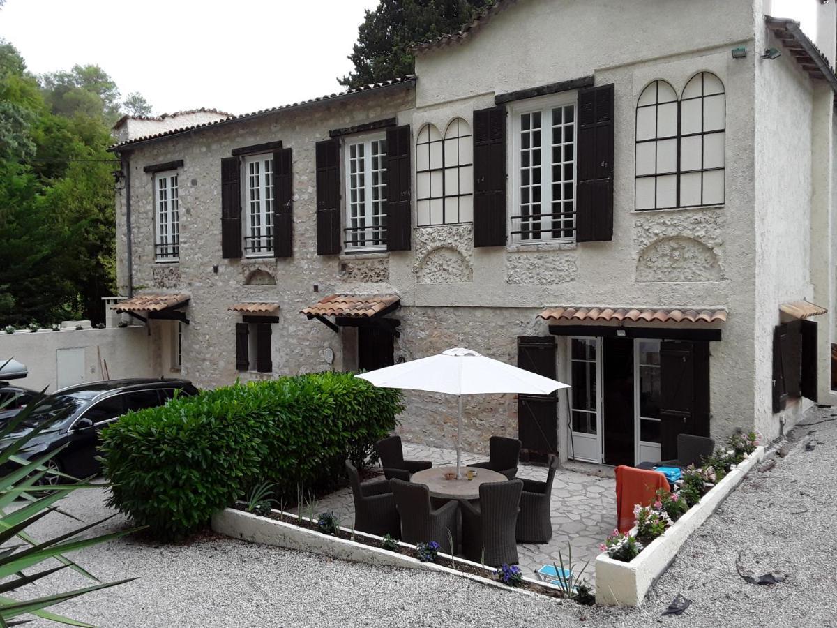 Le Mas Des Alizes La Colle-sur-Loup Bagian luar foto